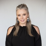 Vanessa Mealings