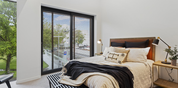 009 Open2view ID439975 20 195 Hereford St Innercity